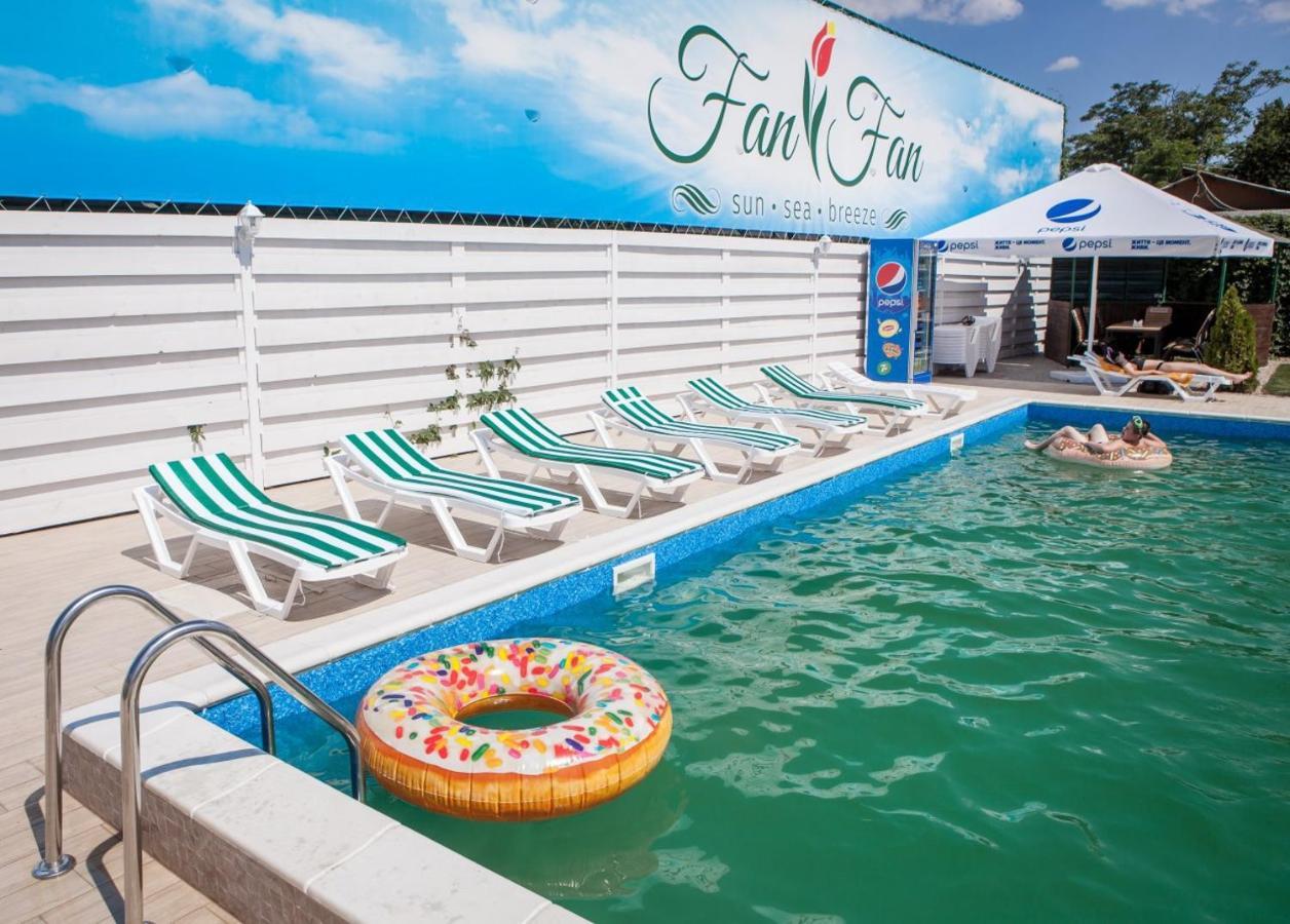 Fanfan Hotel Odessza Kültér fotó