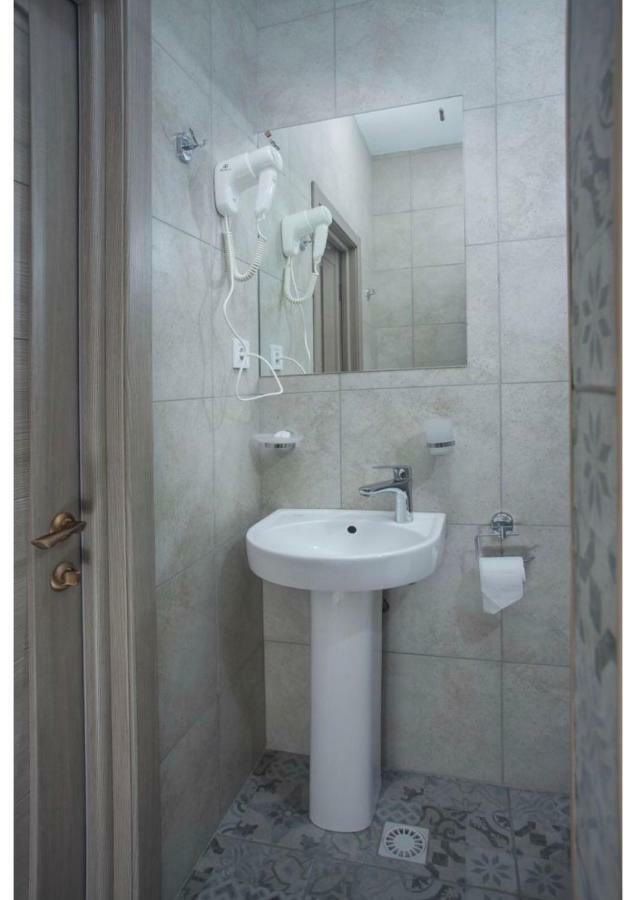 Fanfan Hotel Odessza Kültér fotó